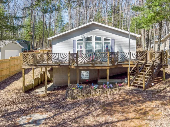 7724 Nicole Dr, South Branch, MI 48761