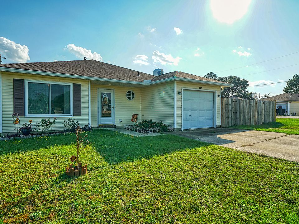 1st image of 109 Aqua Dr