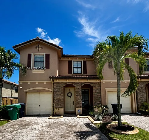 16320 SW 71st Ter #1 Photo 1