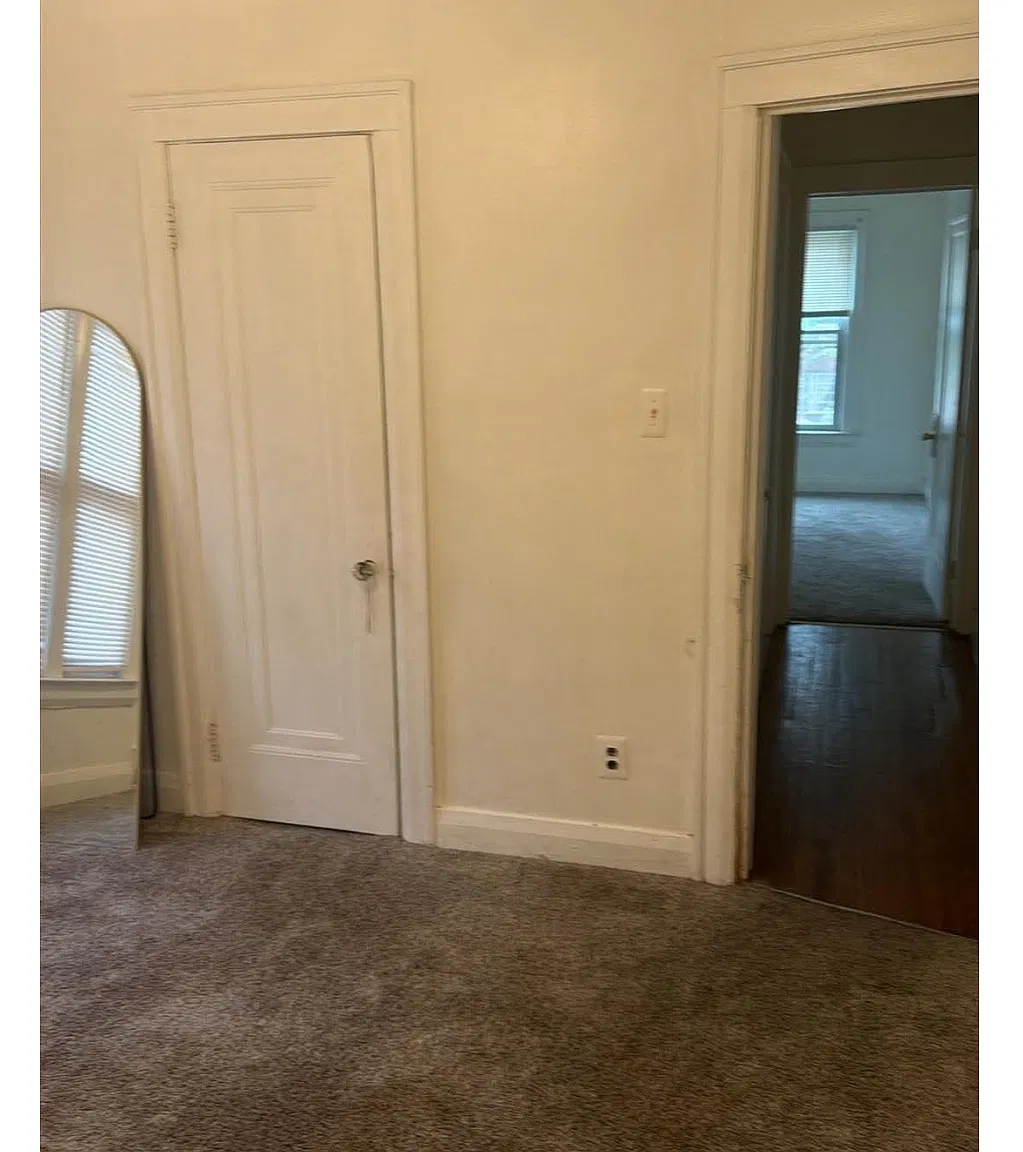 2 bed, 2160 sqft, $1,350 — Photo 1