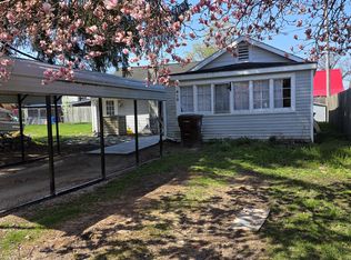 419 Jermyn St, Ionia, MI 48846