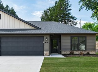 3436 Jamestown Dr, Zanesville, OH 43701