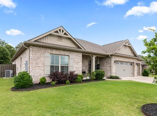 1812 SE Meadowbrook Dr, Cullman, AL 35055