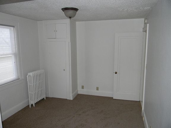 4th image of 141 5th Ave S APT 5