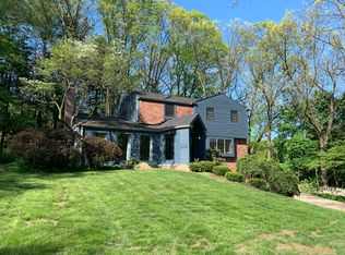 2743 Bristol Ct, Allison Park, PA 15101