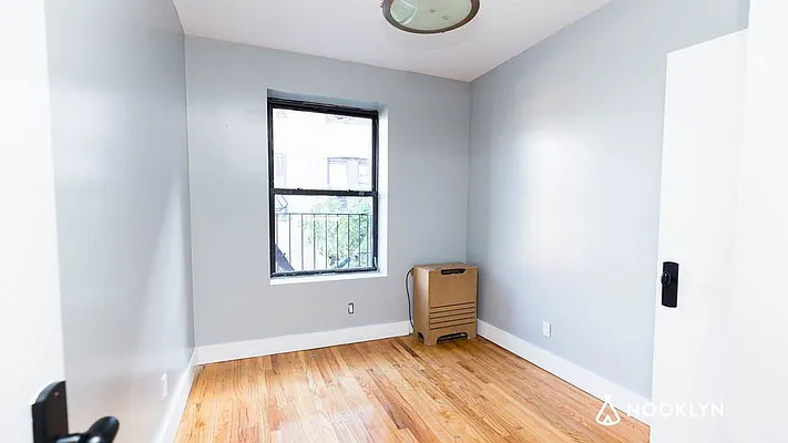 Rented by Nooklyn NYC LLC | media 16