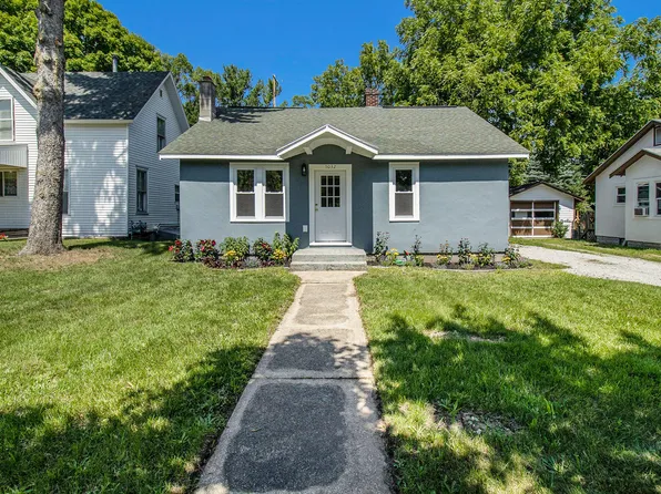 5032 Dowling St, Montague, MI 49437