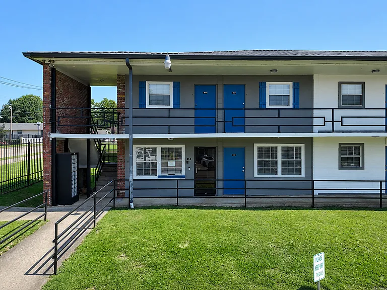 ReBuild DeVille Apartments — Photo 11