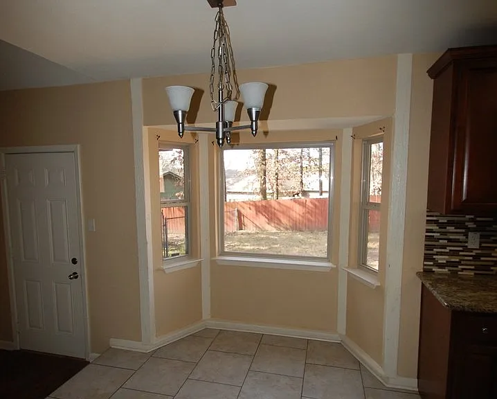 2912 Dorset Dr — Photo 14