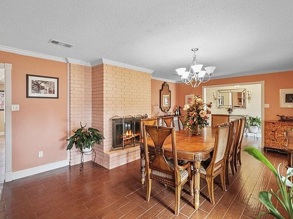 3rd image of 5910 Kensington Blvd