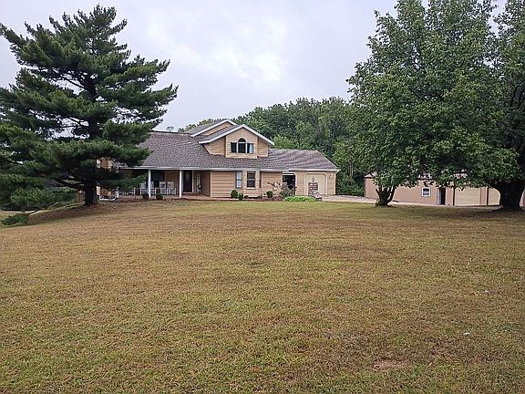 Front of Home and Barn