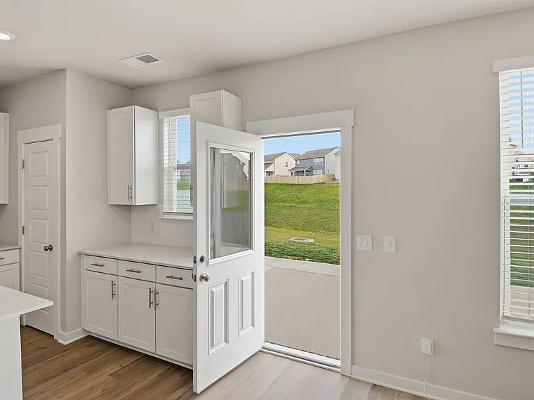 281 Casper Dr — Photo 14