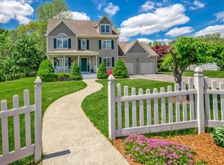 15 Bacon St, Franklin, MA 02038