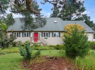 5104 Richardson St, Chincoteague Island, VA 23336