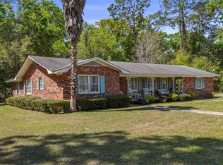 639 S Wayne St, Jesup, GA 31546
