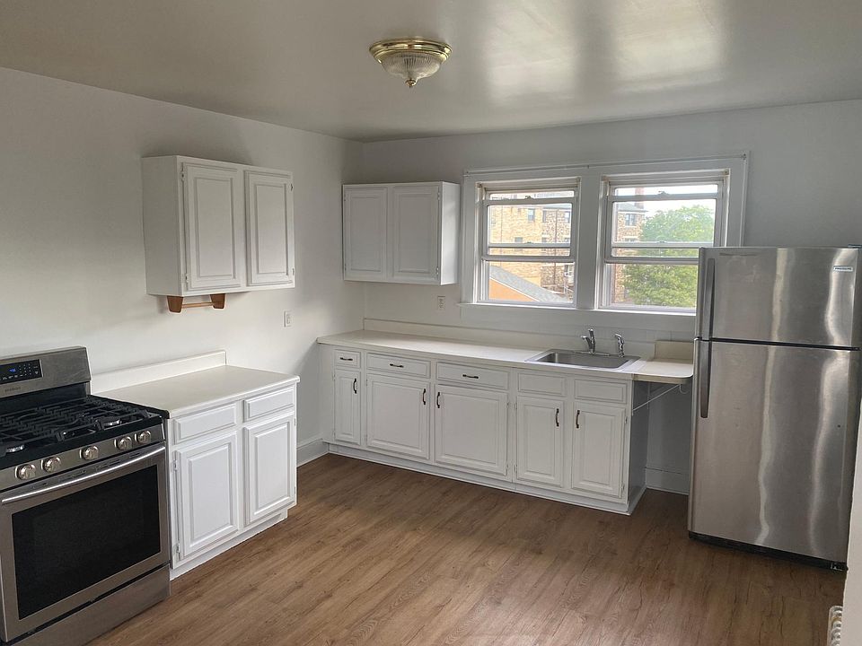 1st image of 432 W William St APT 3