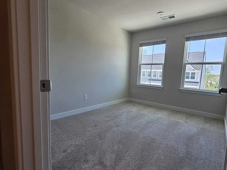 336 Lograto Ln #1 — Photo 21