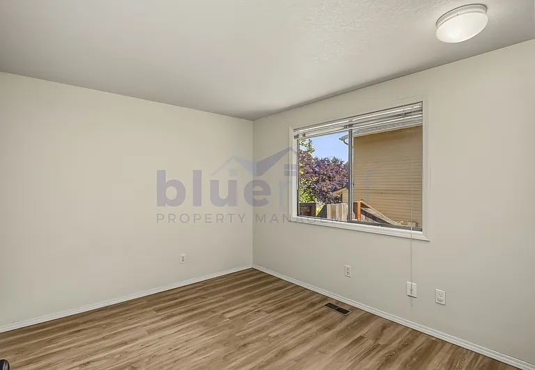 13920 SW Tennessee Ln — Photo 11