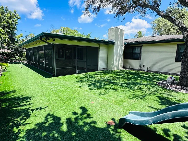 1056 Milano Dr — Photo 20