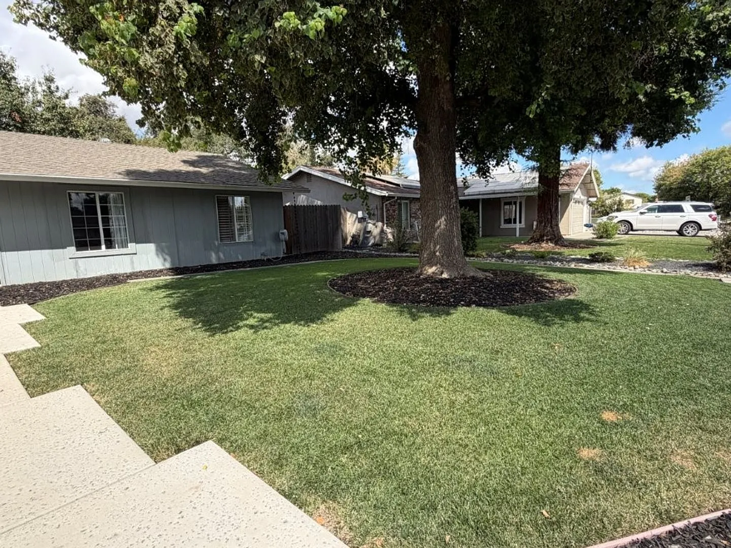 3 bedroom 2 bath in amazing location — Photo 2