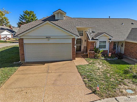 3rd image of 9425 Mackenzie Circle Ct