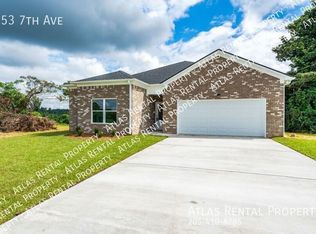 453 7th Ave, Pleasant Grove, AL 35127