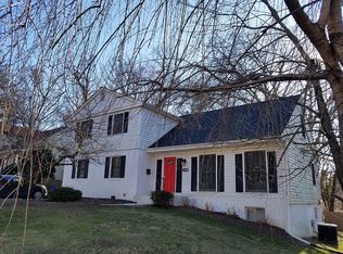 4920 Bel Pre Rd, Rockville, MD 20853