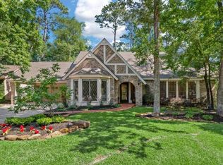 10 Cape Chestnut Dr, Spring, TX 77381