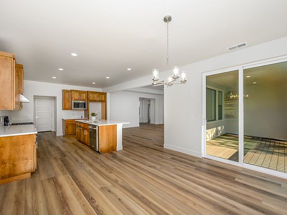 Bates Homes at RidgeWater