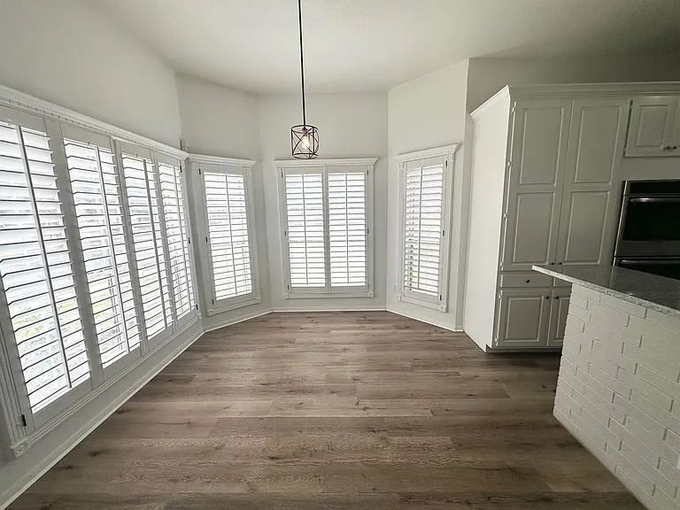1800 Dukes Dr — Photo 5