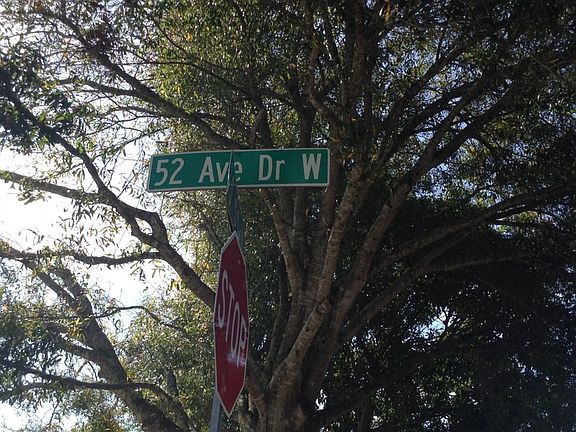 5th image of 3302 52nd Avenue Dr W