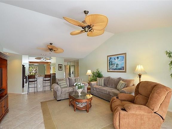 4th image of 6260 Bellerive Ave #4407