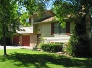 1301 SE 43rd St, Topeka, KS 66609