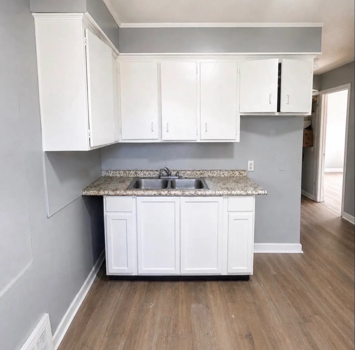 4 bed, 1092 sqft, $1,750 — Photo 3