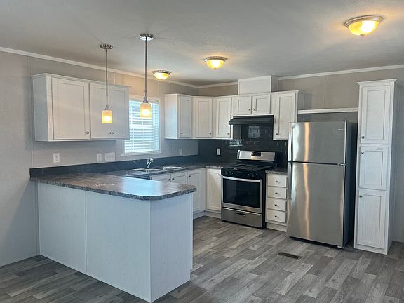 2nd image of 66 Ba Mar Dr
