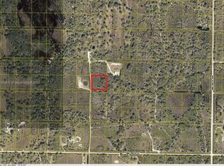 102 NW 292nd St, Okeechobee, FL 34972
