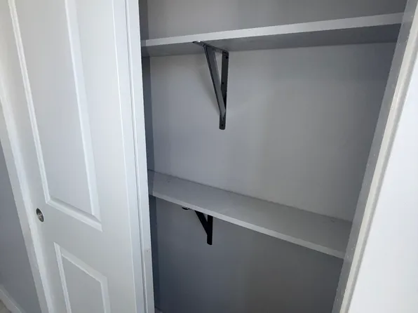 69 Lincoln Street image 1 of 10