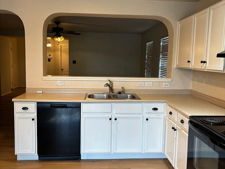 1427 Range Fld — Photo 5