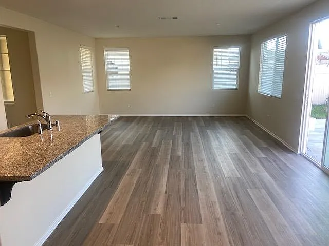 3 bed, 1662 sqft, $3,000 — Photo 4