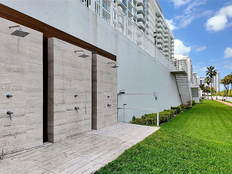 5601 Collins Ave #711 — Photo 41