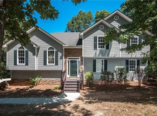 415 Philadelphia Dr, Jasper, GA 30143
