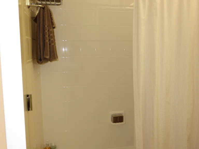 1500 Lexington Ave #11F — Photo 18