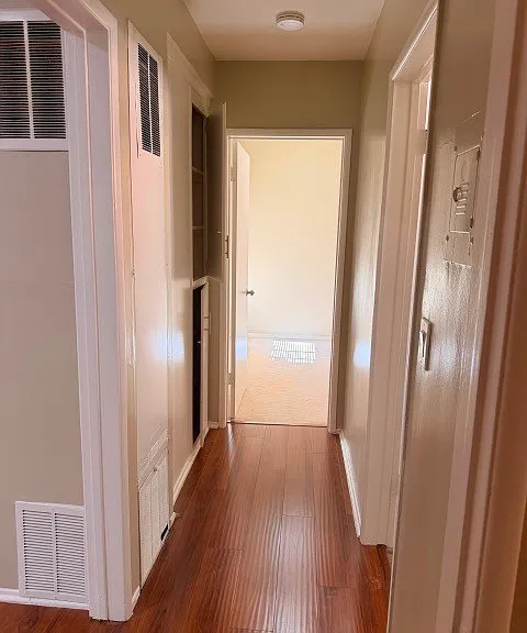 17620 Burbank Blvd #9 — Photo 12