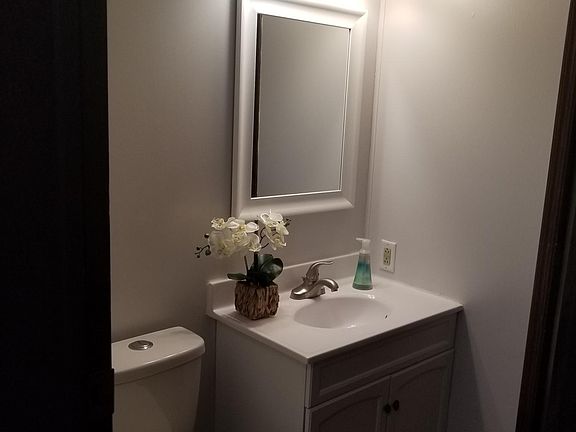 3rd image of 10280 E G Ave