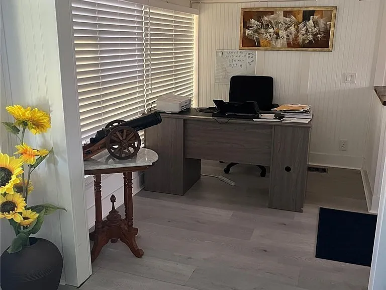 615 Bougainvillea Ct — Photo 3