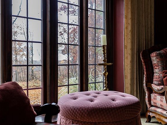 4th image of 7405 Buckman Rd