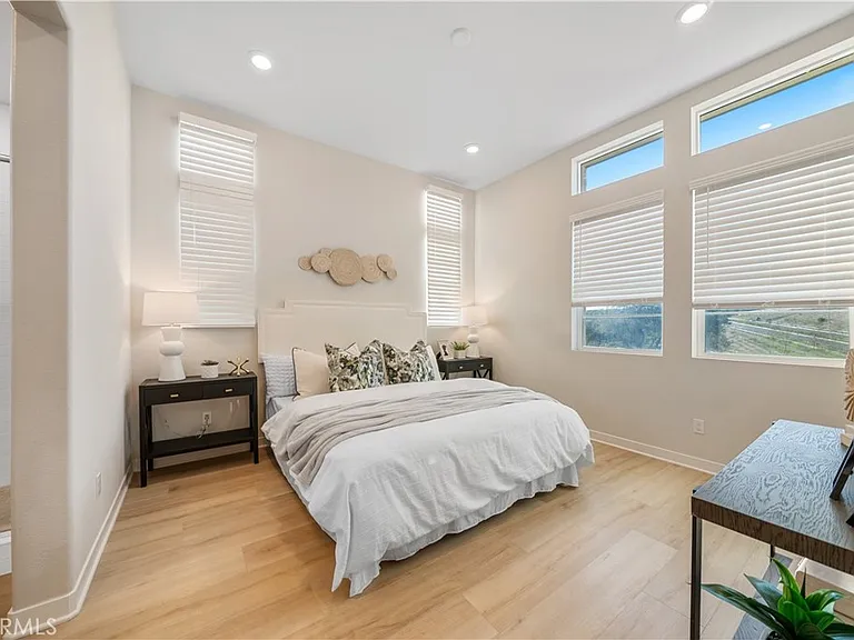 41 Stable Dr — Photo 12