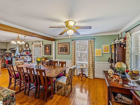 5th image of 49 Arbutus Trl