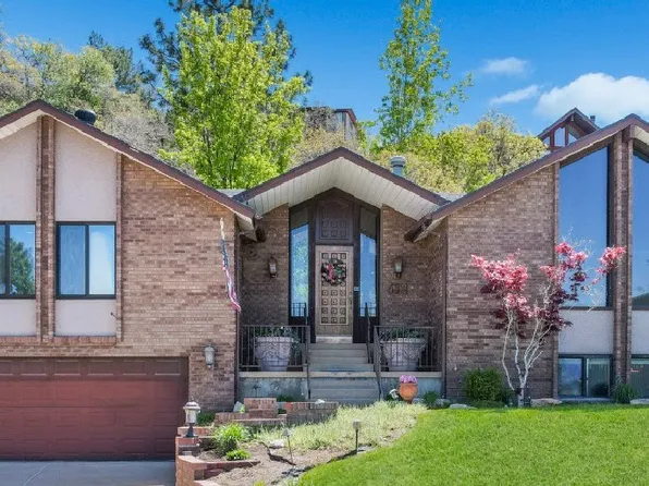 412 Canyon Estates Cir, Bountiful, UT 84010