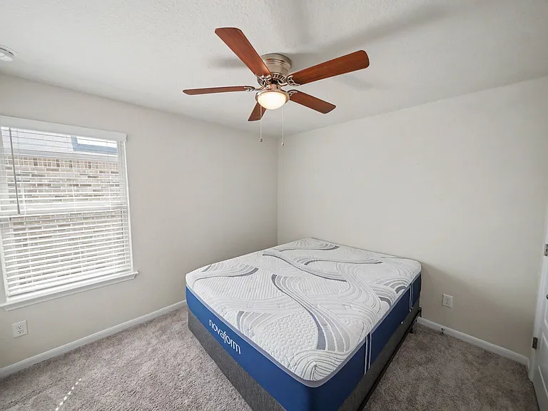 3037 Beringer Blvd — Photo 42